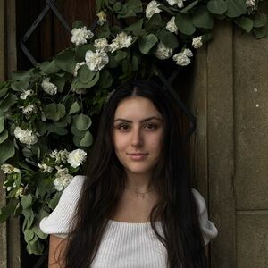 Meet your Posher, Elena